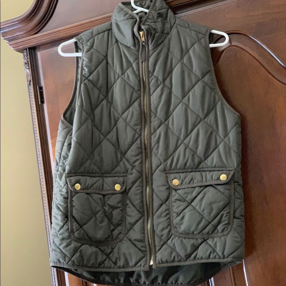 Altar’d state vest